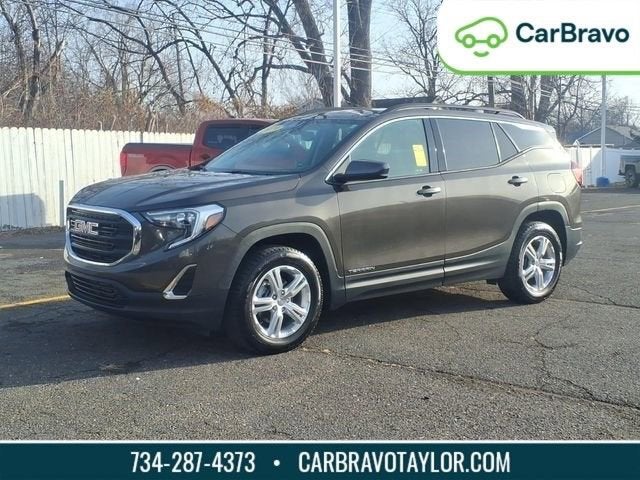 2019 GMC Terrain SLE in Smokey Quartz Metallic — front three-quarter view