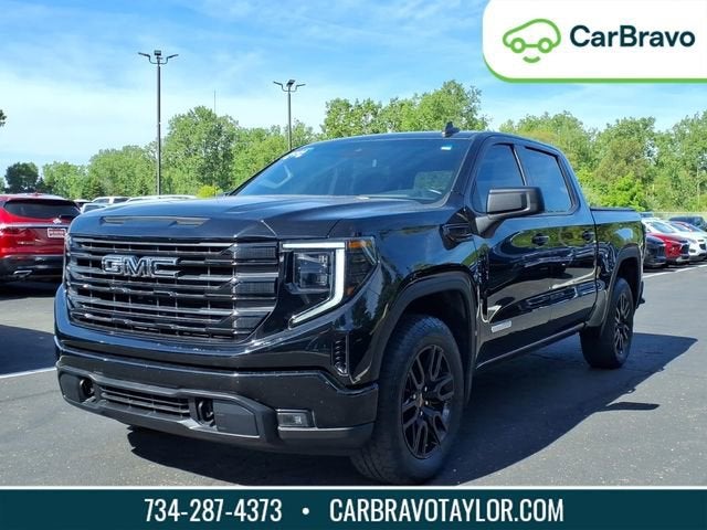 2024 GMC Sierra 1500 Elevation in Onyx Black — front three-quarter view